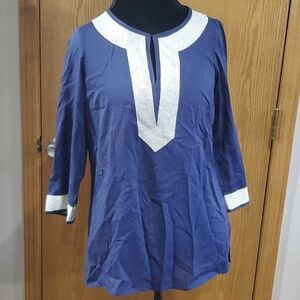StS Sail to Sable metallic silver and navy tunic top lightweight